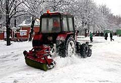 Глава Новокузнецка требует от служб ЖКХ своевременно убирать снег